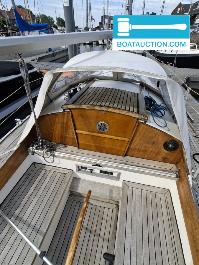 foto: 6 Waarschip 725