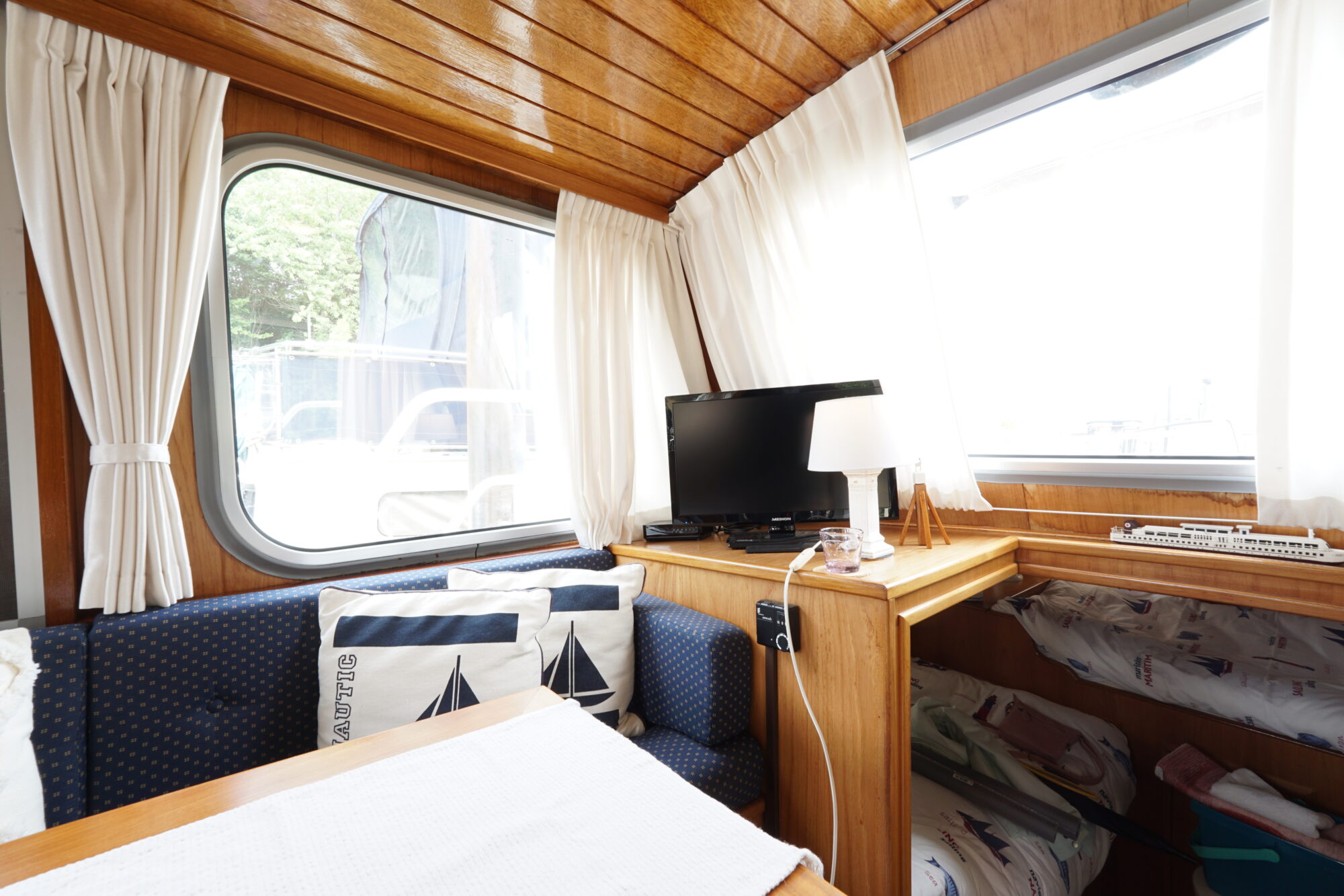 foto: 26 Adriaanse Adriaanse Vlet 10.00 AK