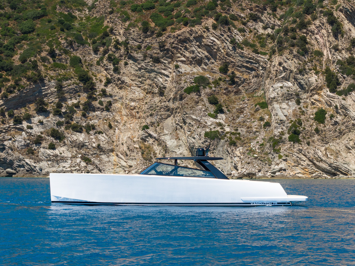 foto: 29 Van Dutch 75 - NEW