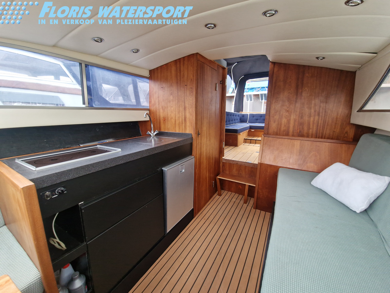 foto: 7 Polaris Vedette 25
