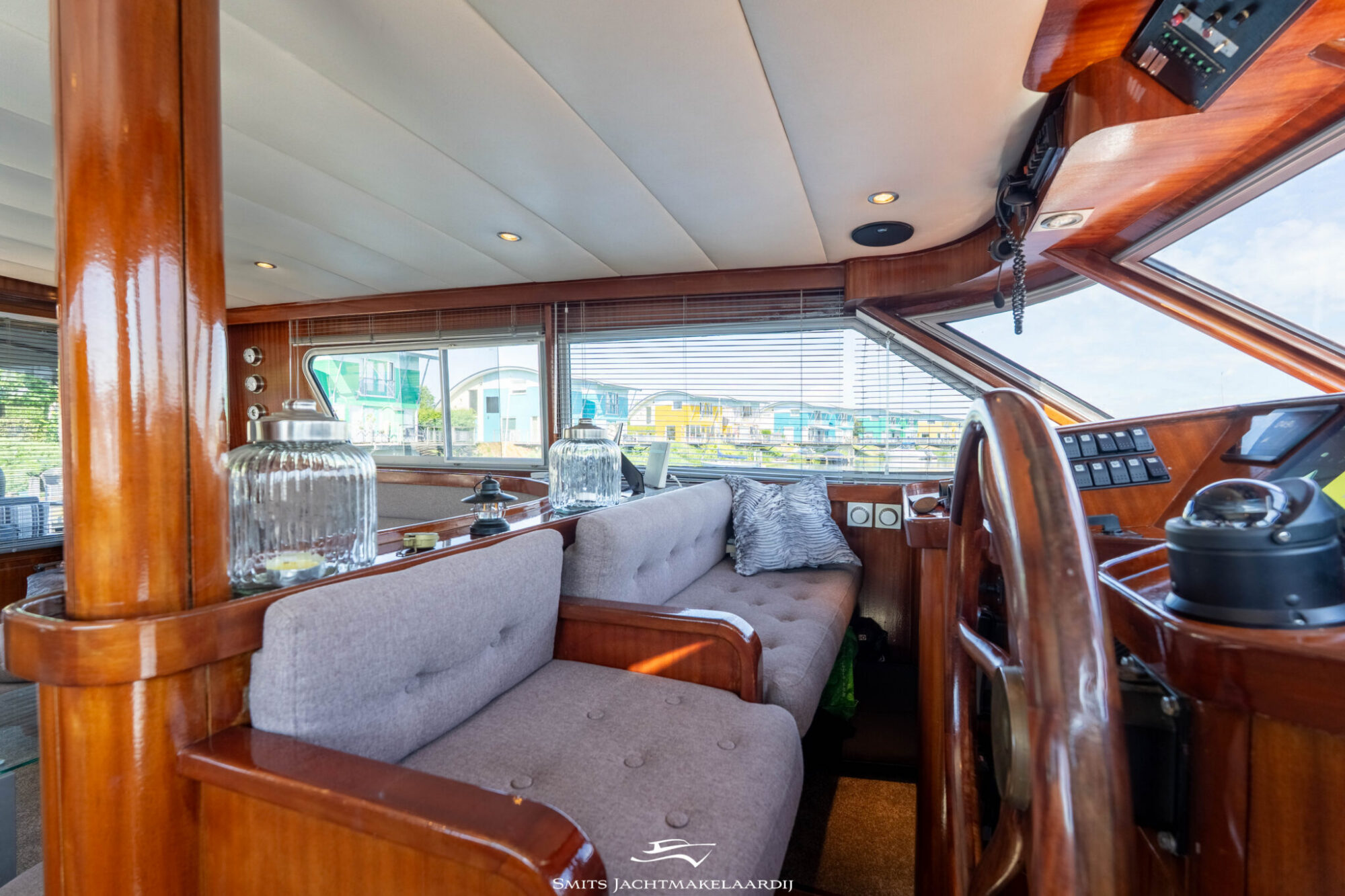foto: 46 Van der Valk Valk Vitesse 54 Stabilizers