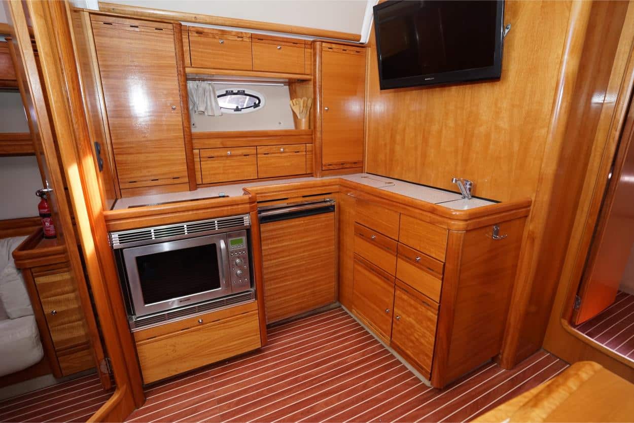 foto: 20 Bavaria 42 HT