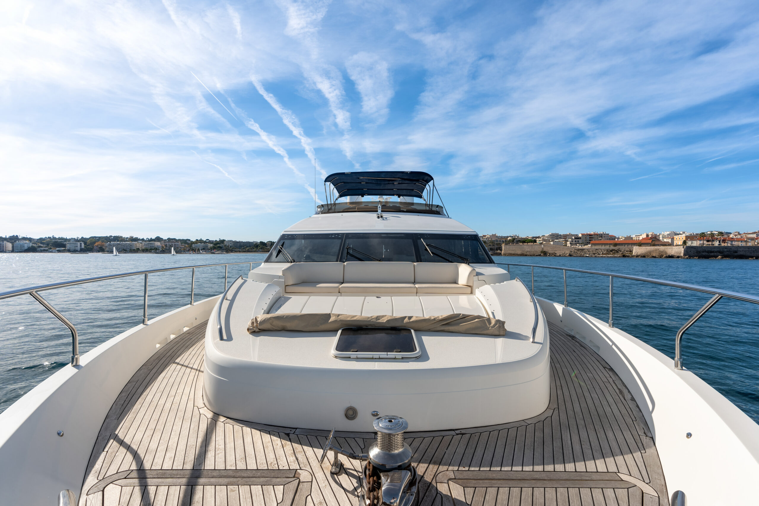 foto: 66 Princess 85