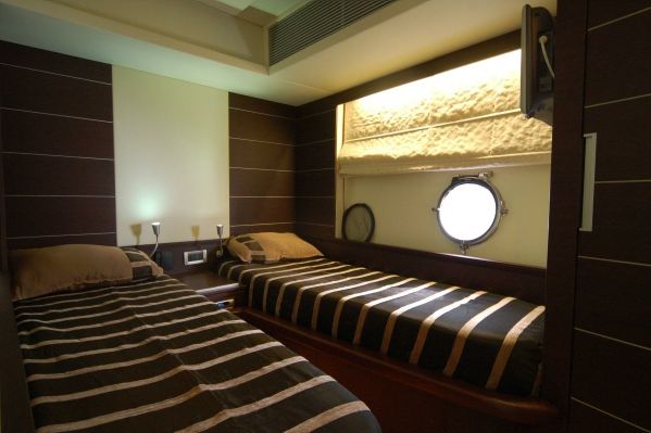 foto: 25 Azimut 68 S