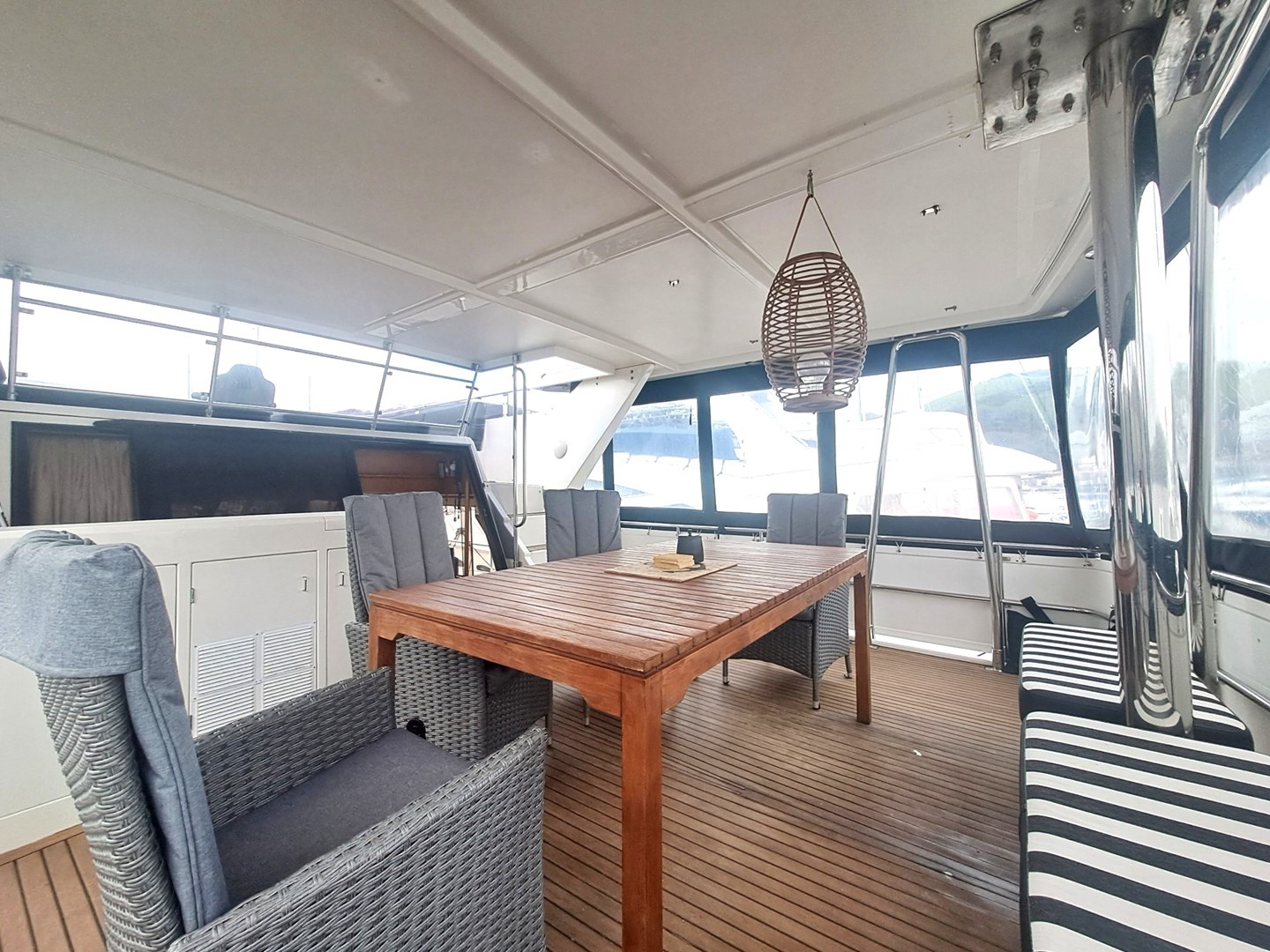 foto: 14 President  545