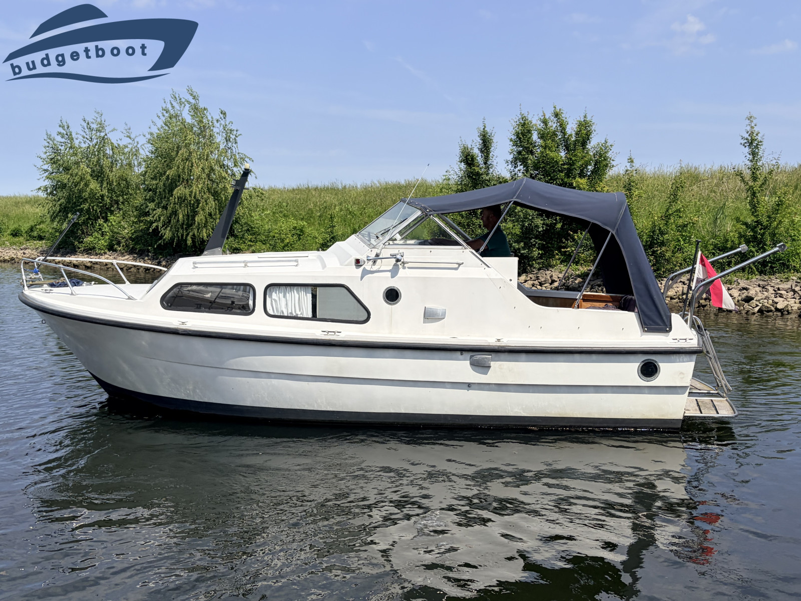 foto: 9 Waterland 750