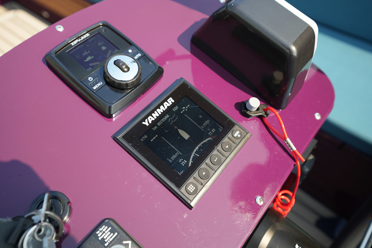 foto: 24 Waterman 8.0 Cabin