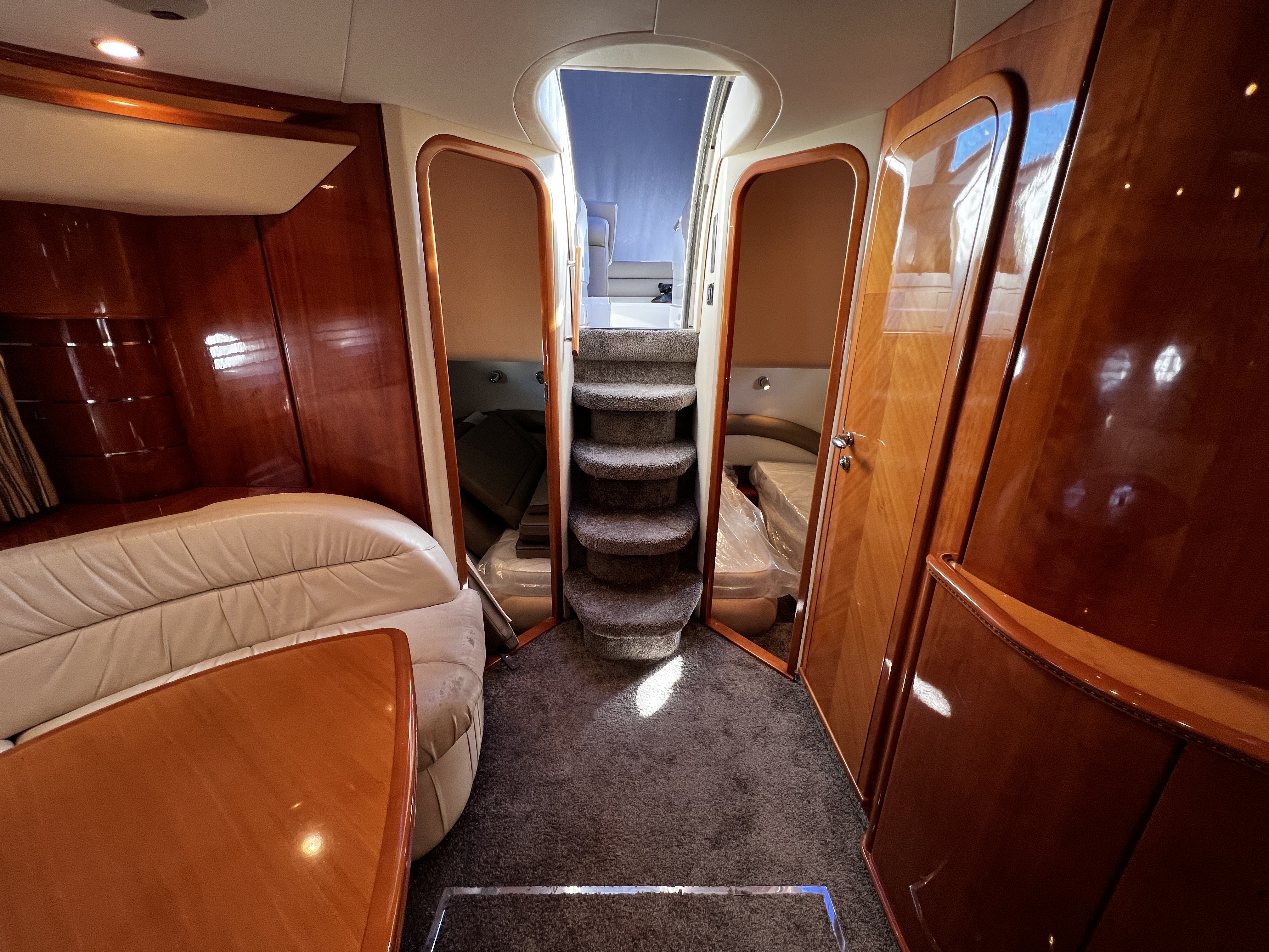 foto: 5 Princess V55