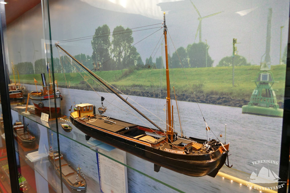 foto: 62 Motortjalk 21.40, met UBC