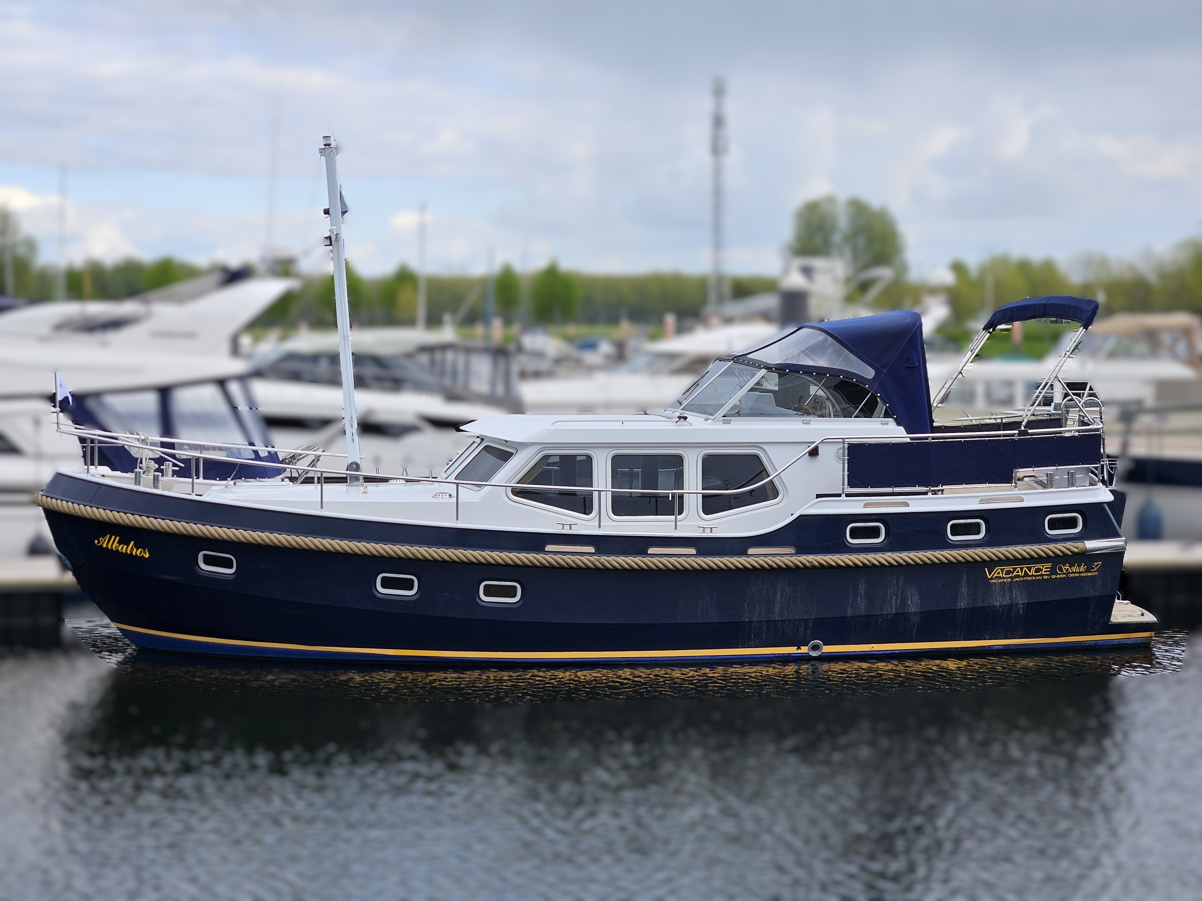 hoofdfoto: 1 Vacance Solide 37