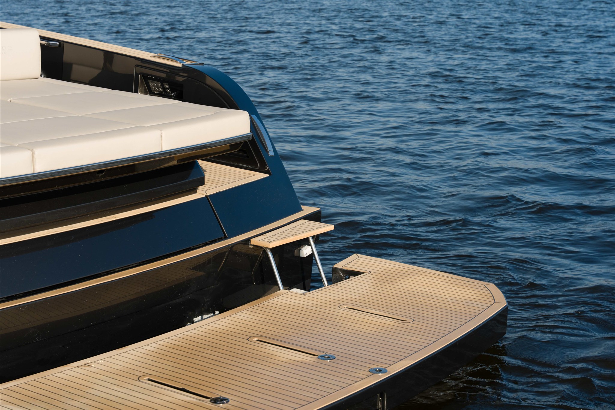 foto: 35 Pardo Yachts Pardo 43 New Model! Demo
