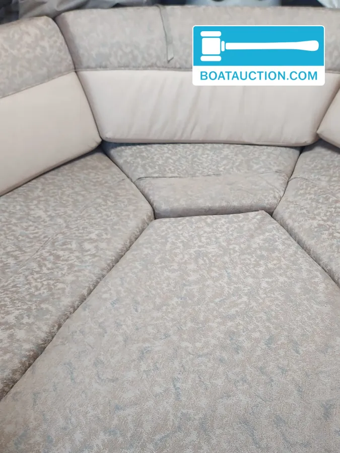 foto: 9 Maxum 2400 SCR