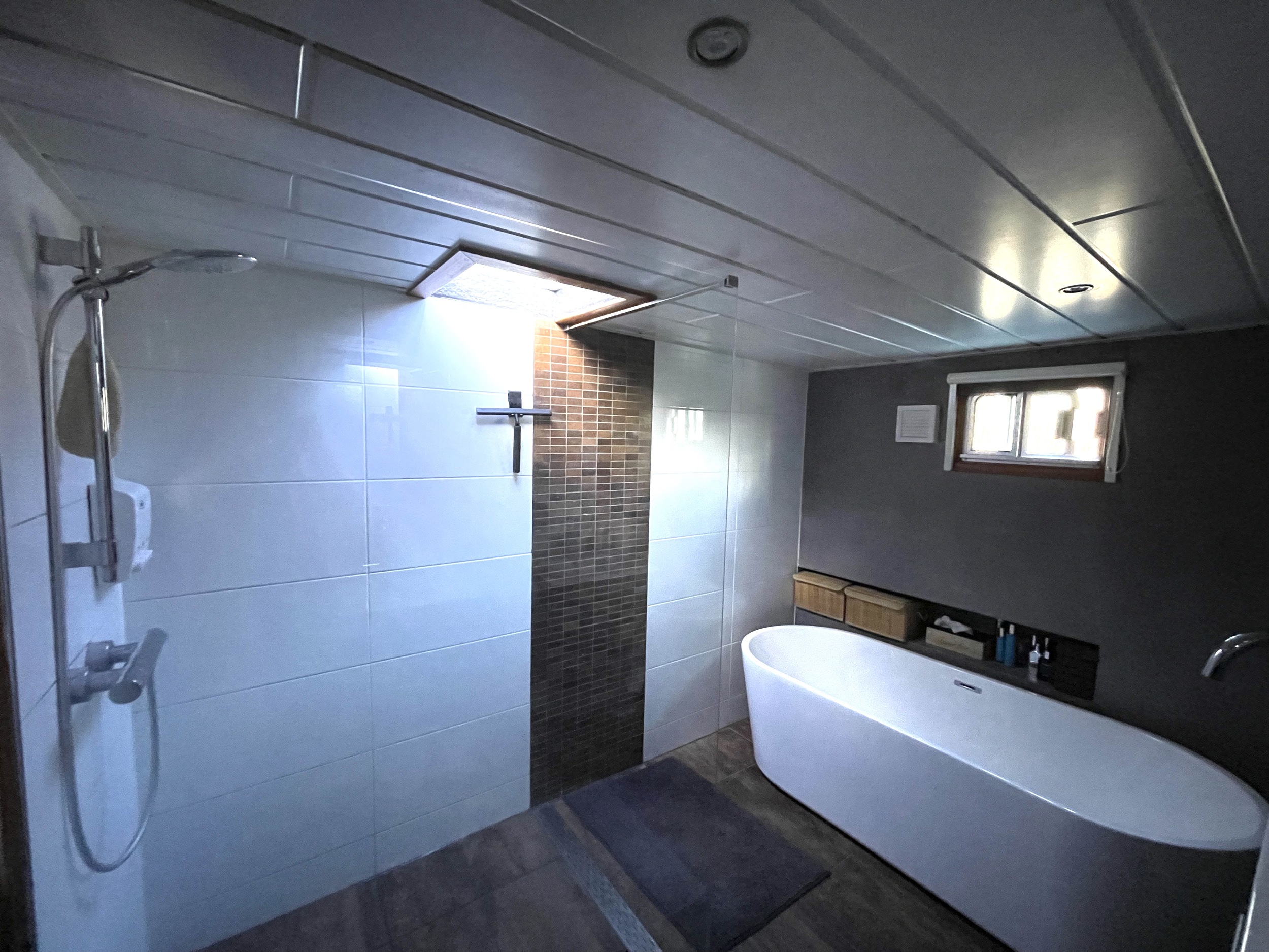 foto: 18 Luxe Motor 35.00