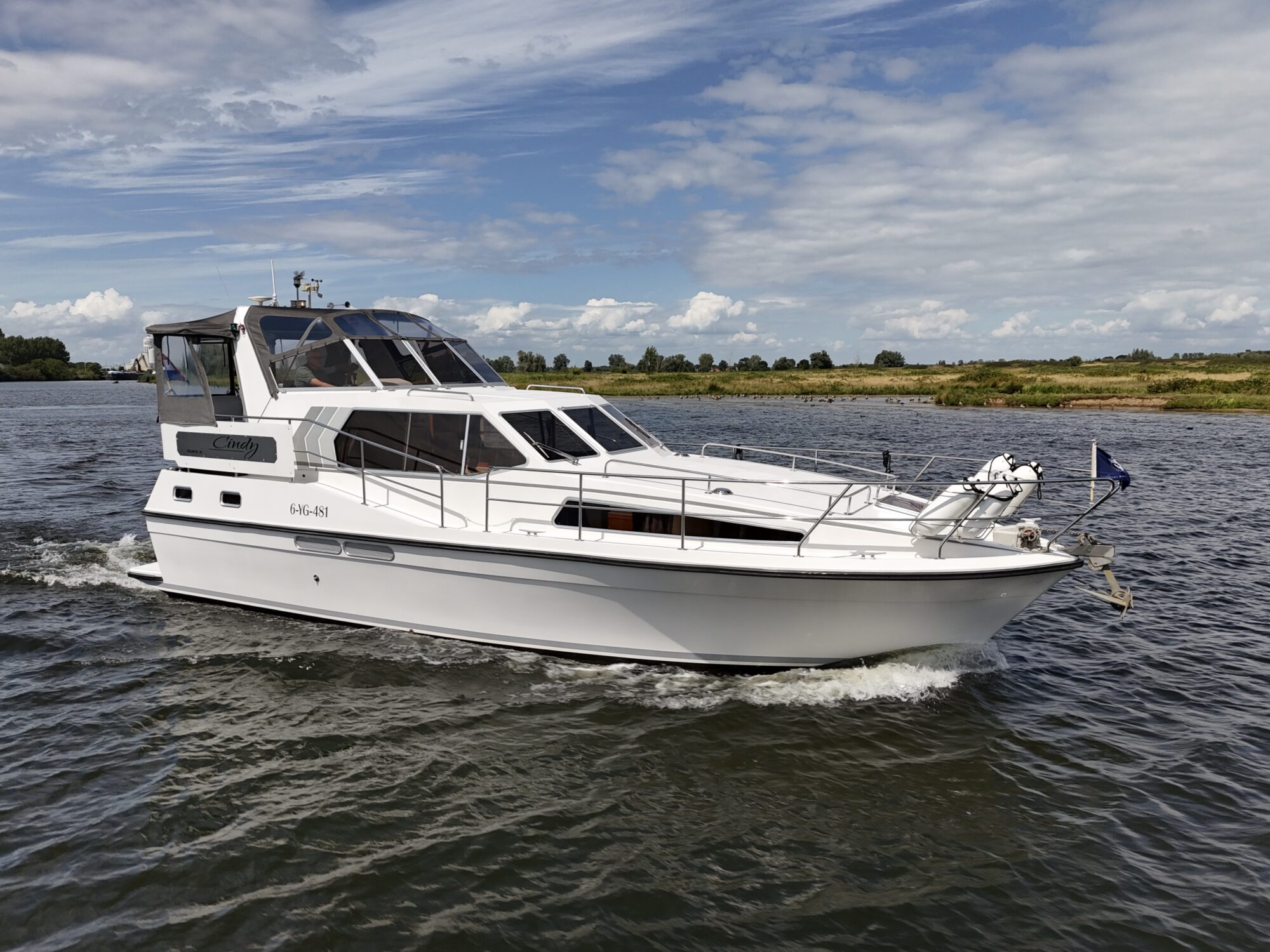 Atlantic Atlantic 37