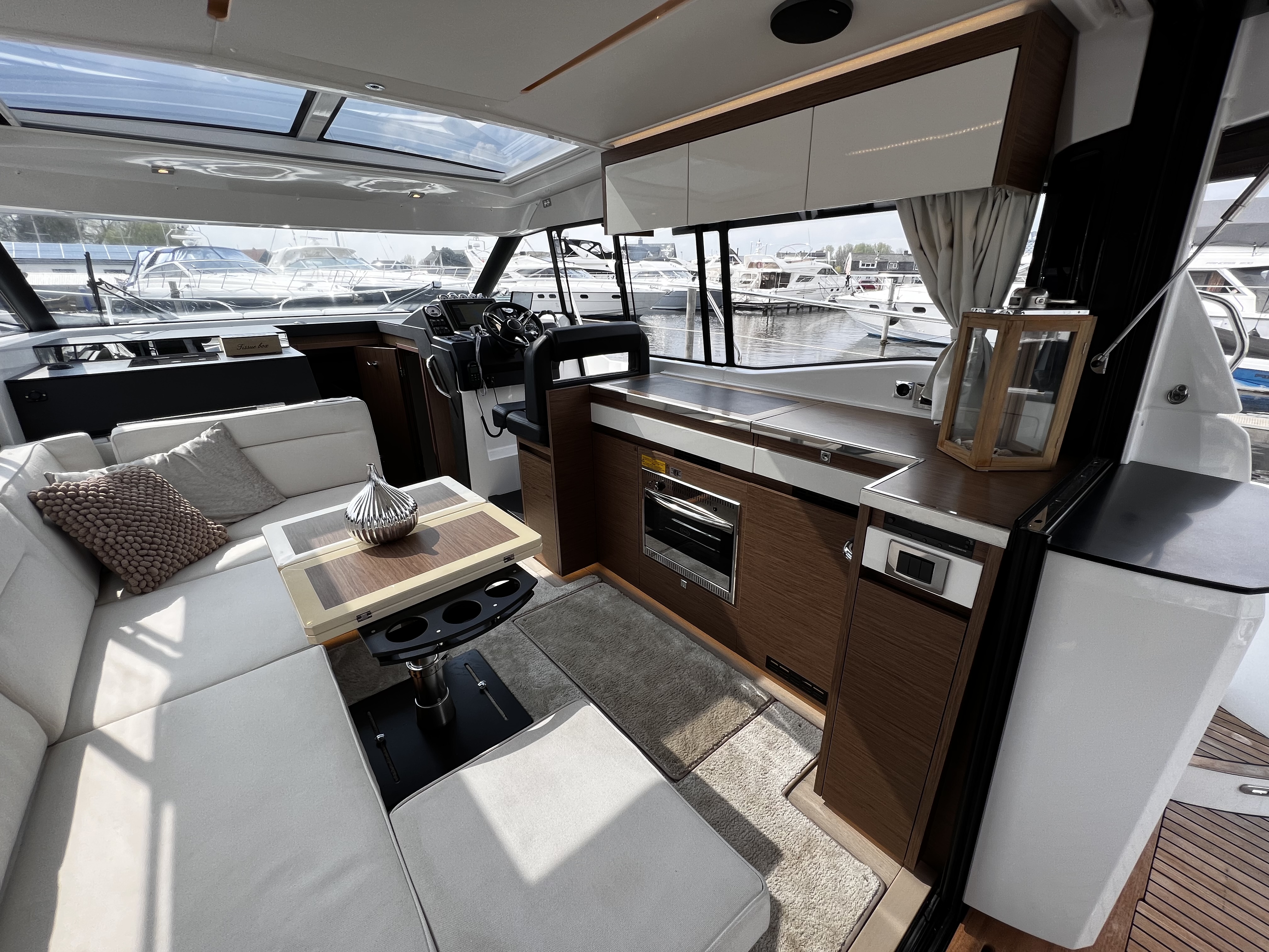 foto: 27 Jeanneau  NC37