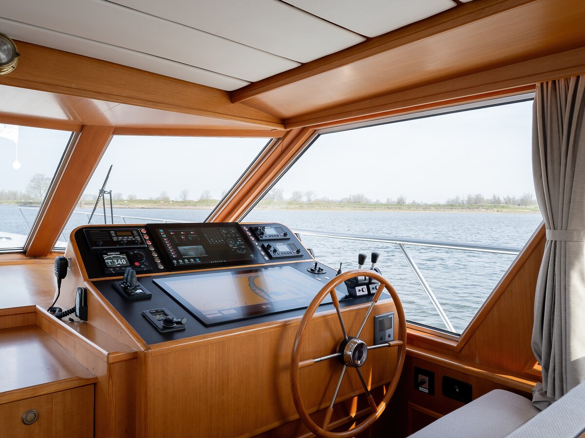 foto: 23 Laancruiser 2100