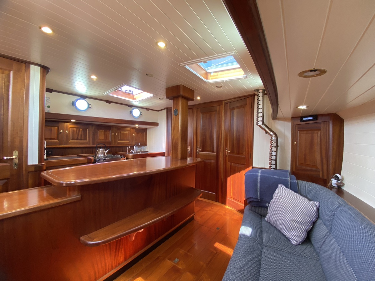 foto: 69 Puffin 42 Alu