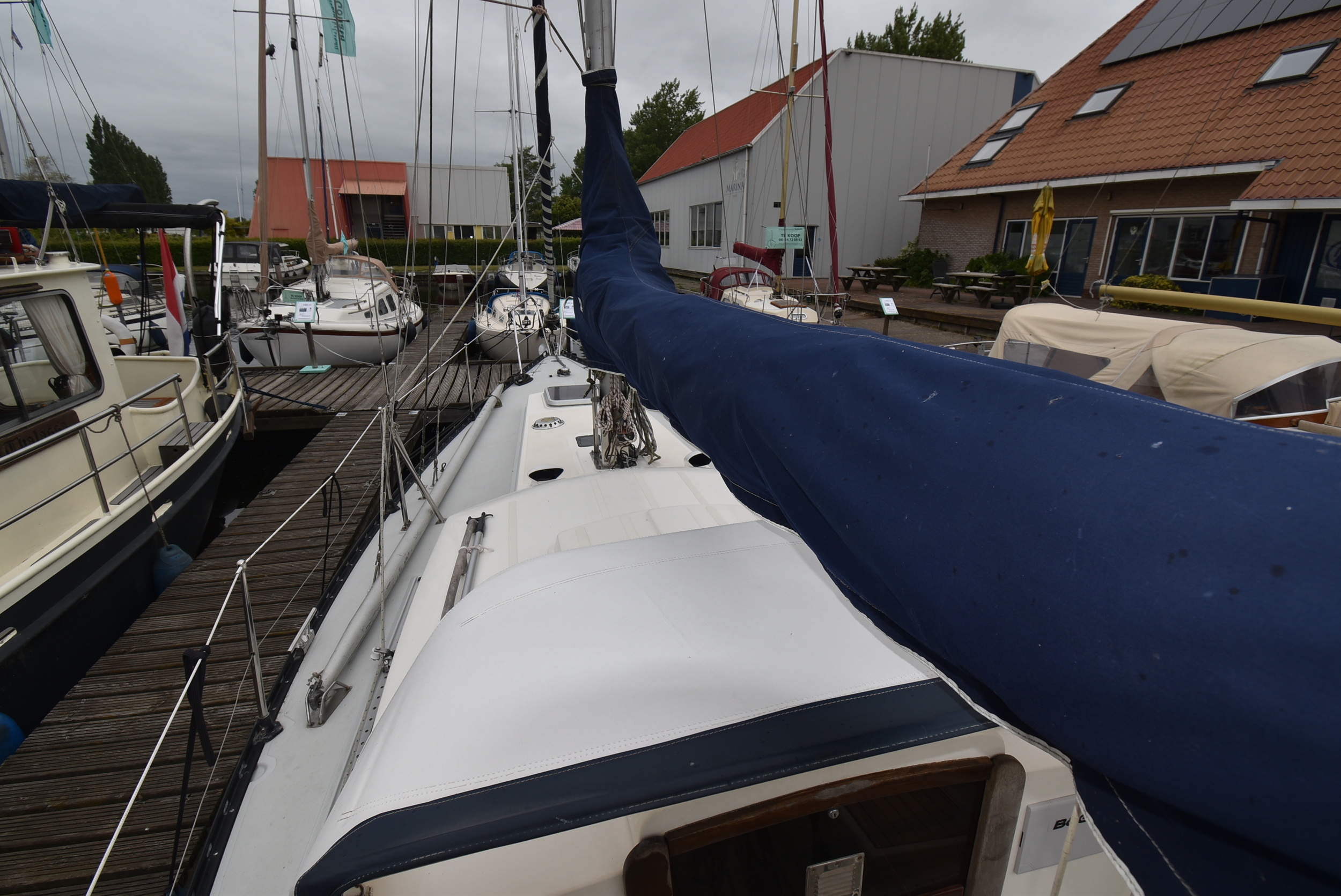 foto: 16 Victoire 933