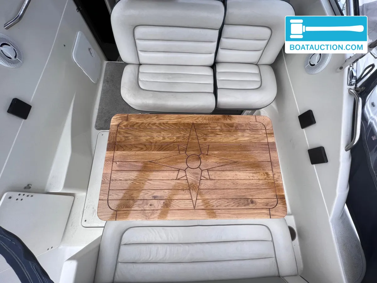 foto: 10 Maxum 2400 SCR