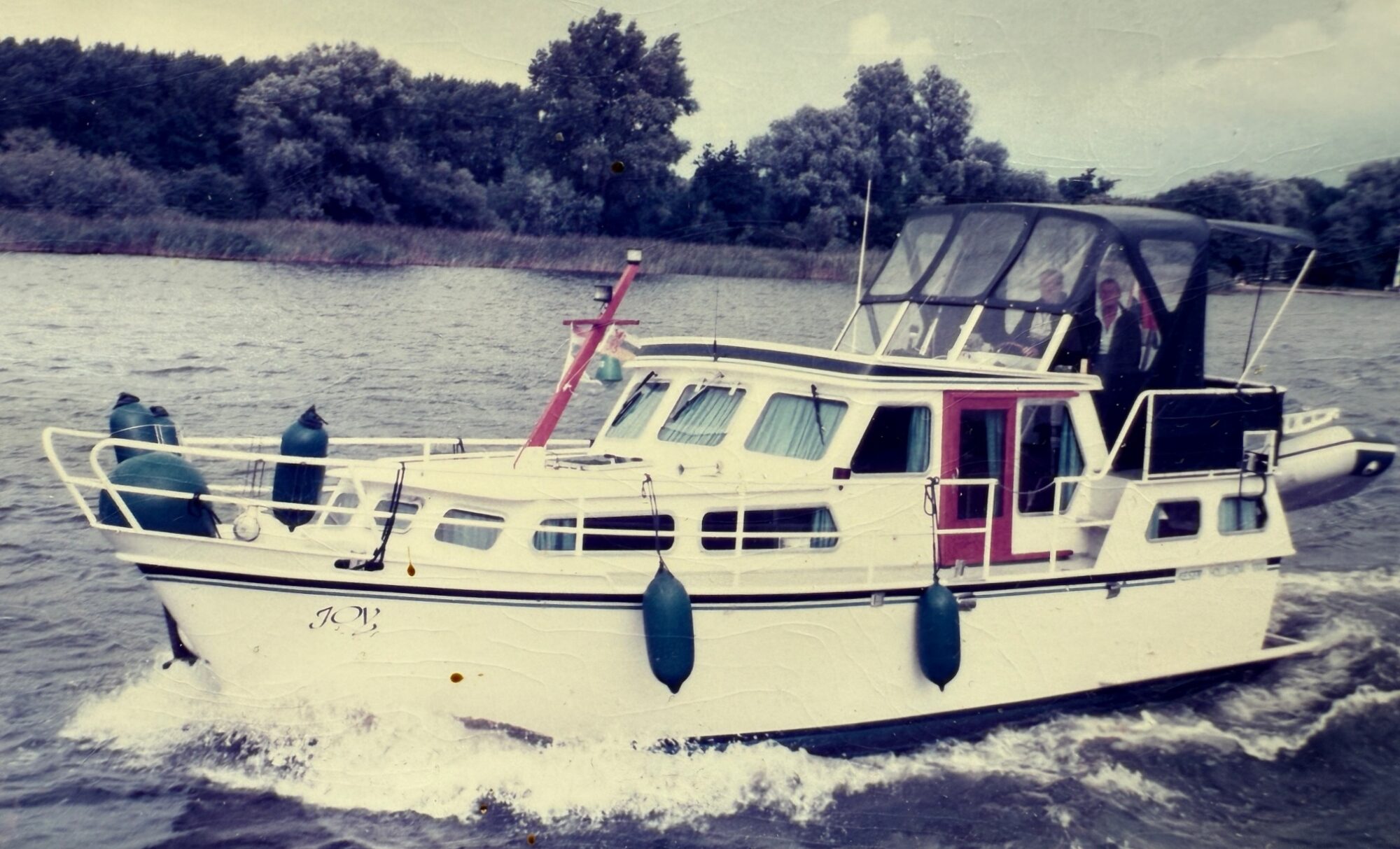 foto: 21 Hollandia Hollandia 10.00 AK Cabrio