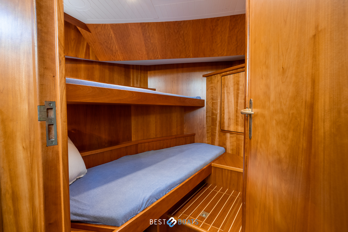 foto: 30 Linssen  Grand Sturdy 410 AC 