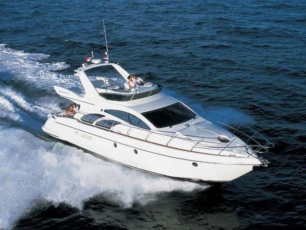 hoofdfoto: 1 Azimut 50