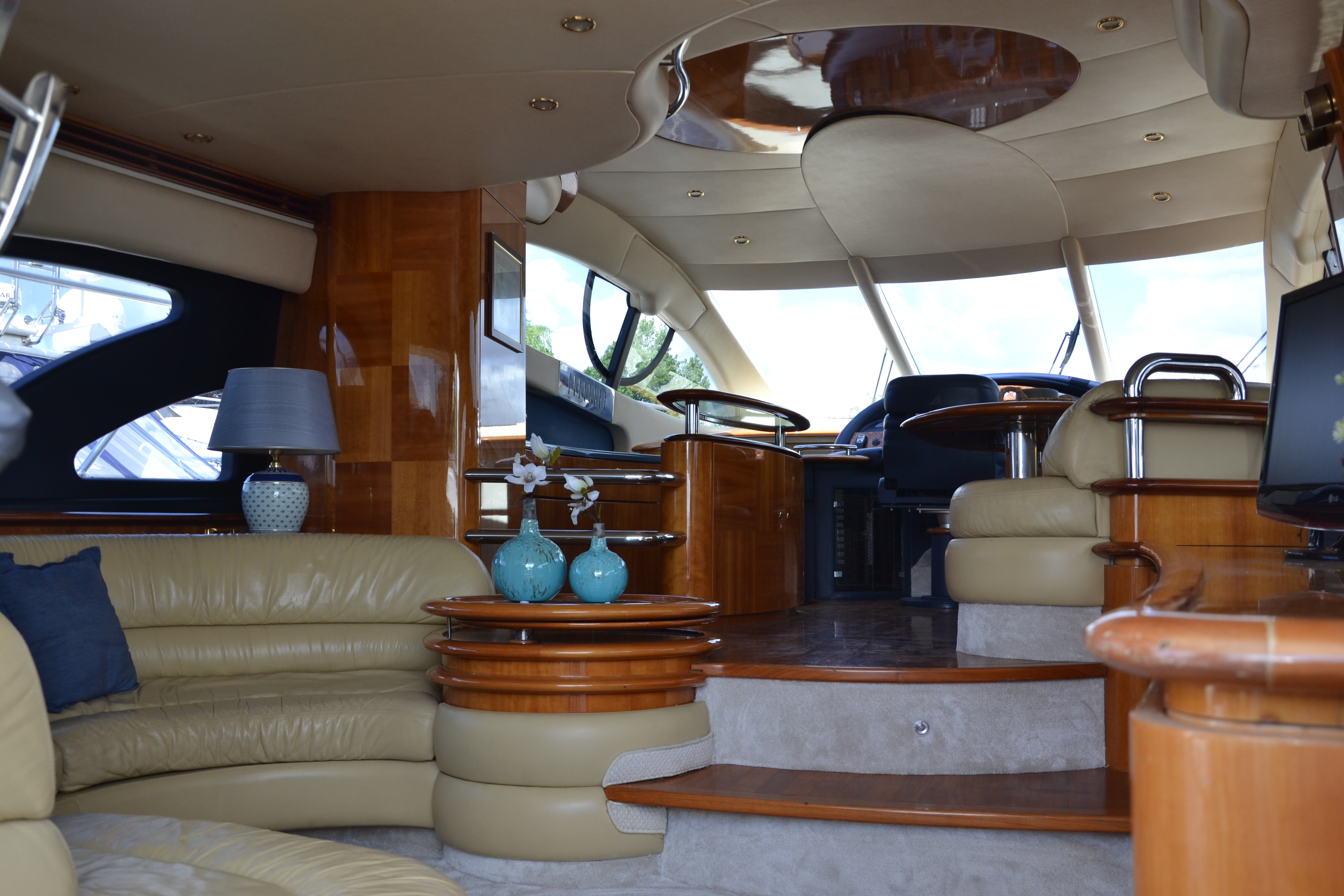 foto: 12 Azimut  55