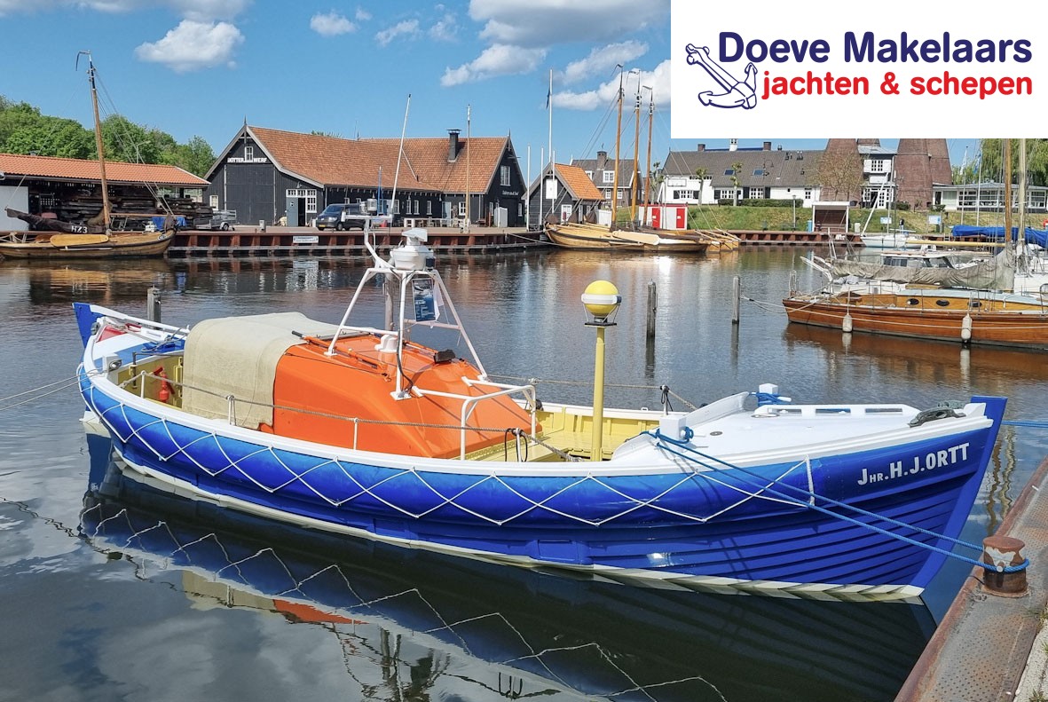 Voormalig Strand reddingboot 10.32