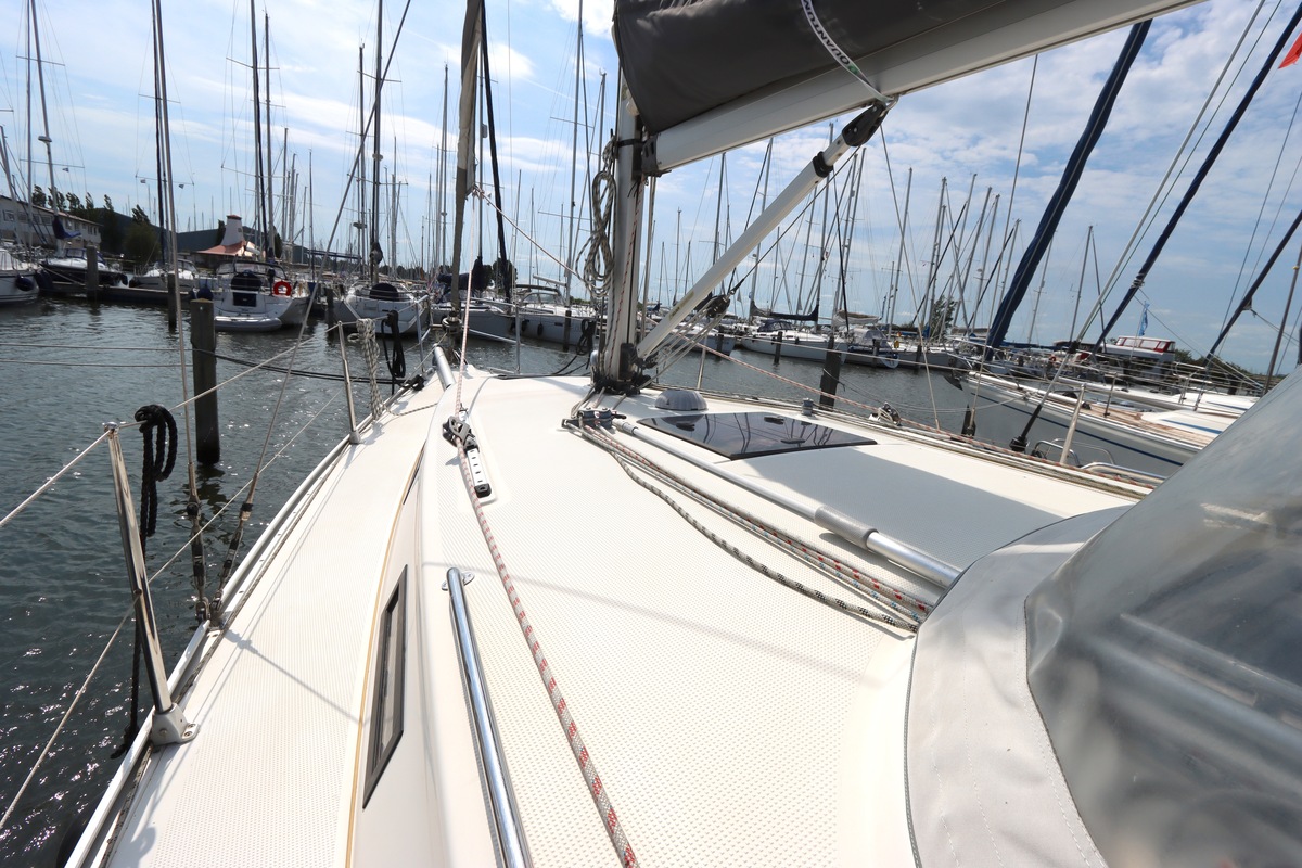 foto: 17 Bavaria 32 Cruiser