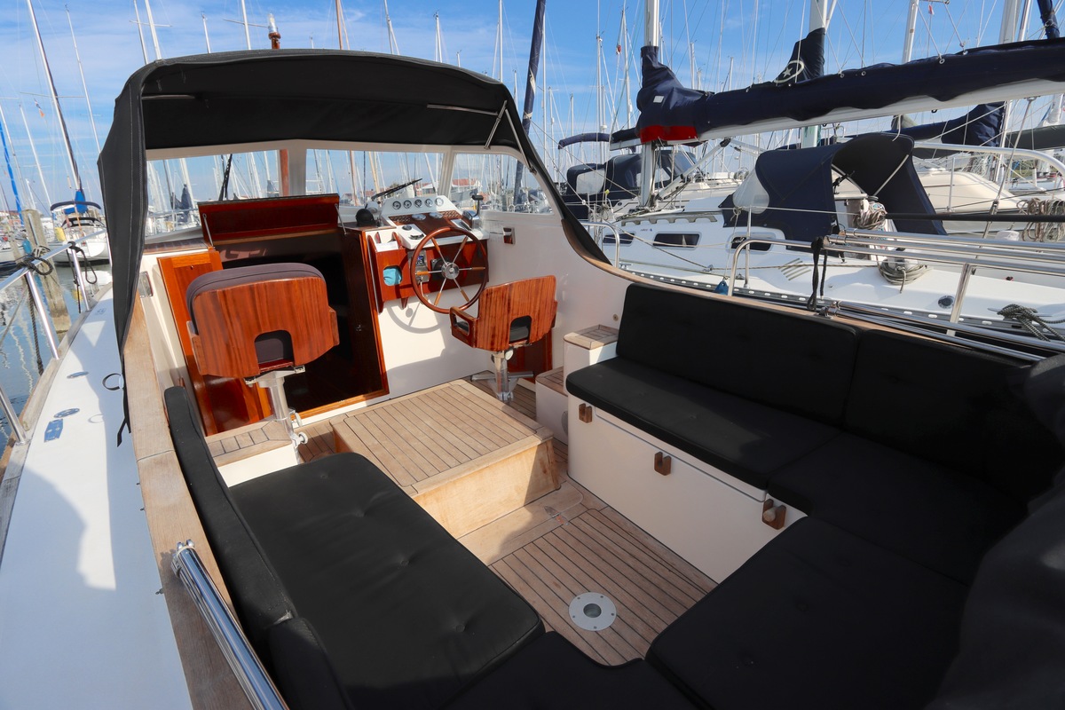 foto: 24 St Tropez 920