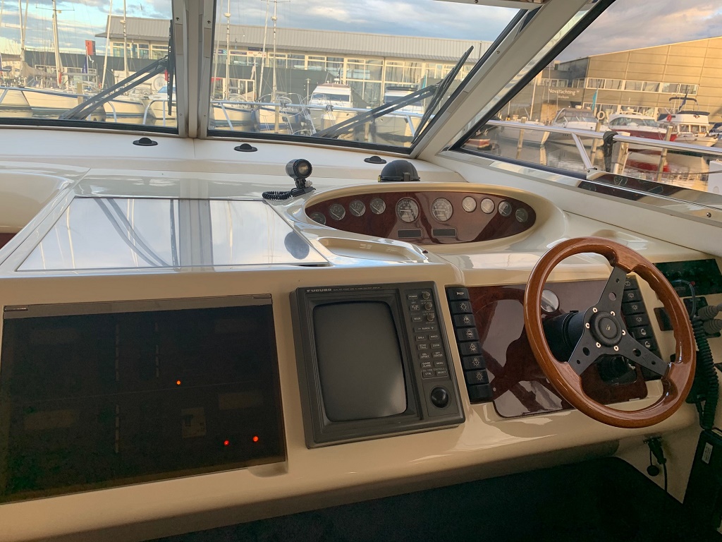 foto: 19 Princess Princess 440 FLY