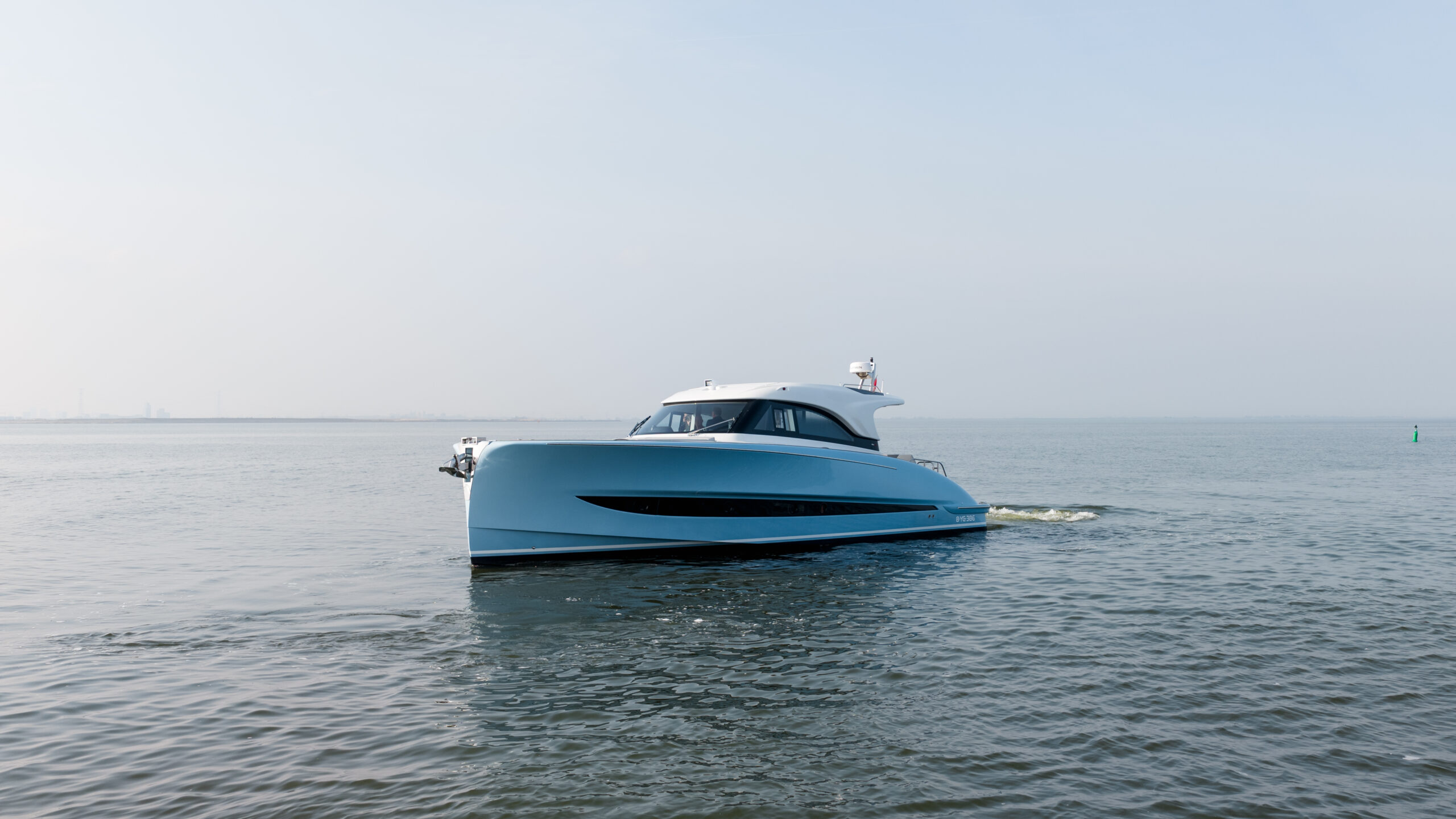 foto: 30 Solaris Power 48 Coupé