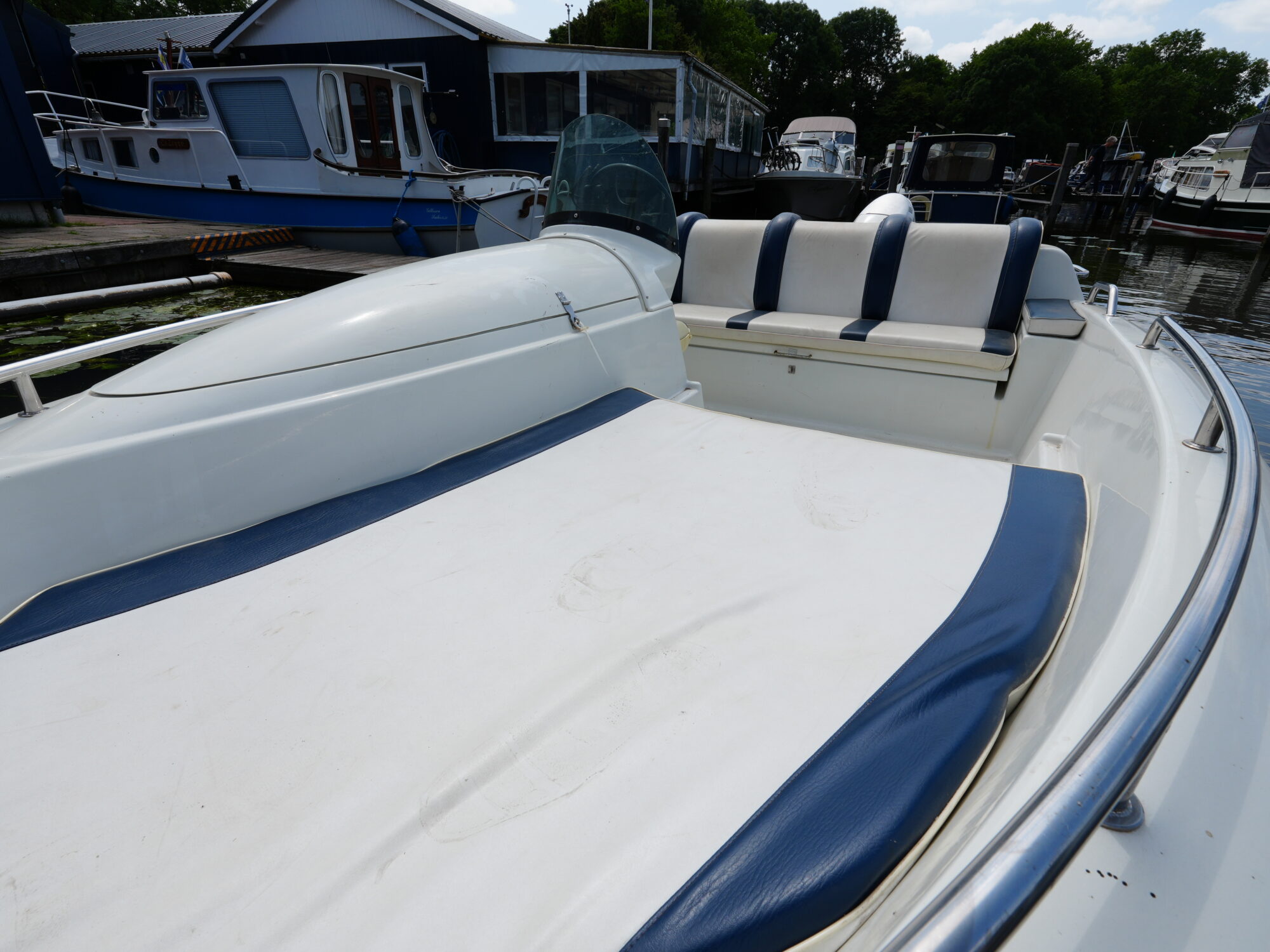 foto: 24 Quicksilver Quicksilver 425 Open