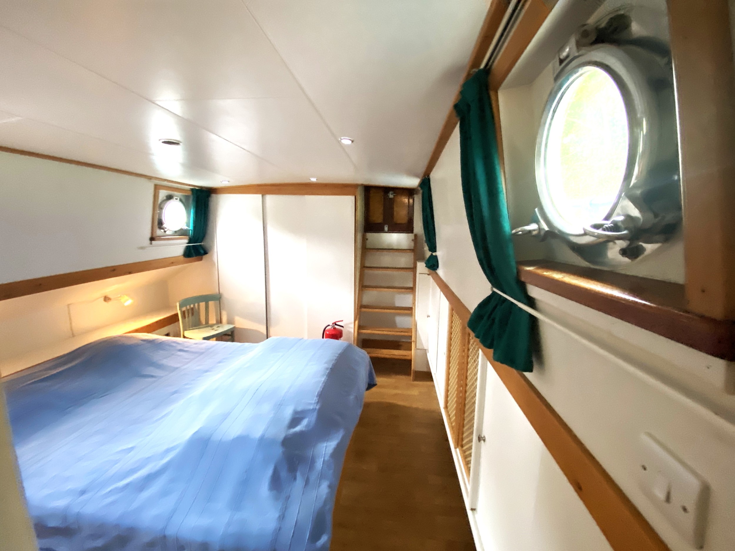 foto: 27 Skutsje Varend Woonschip 19.98