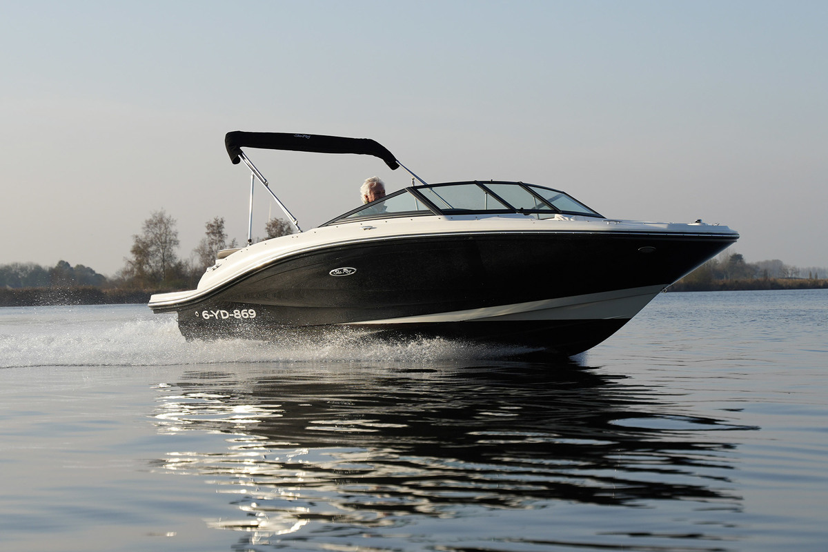 foto: 29 Sea Ray SPX 190