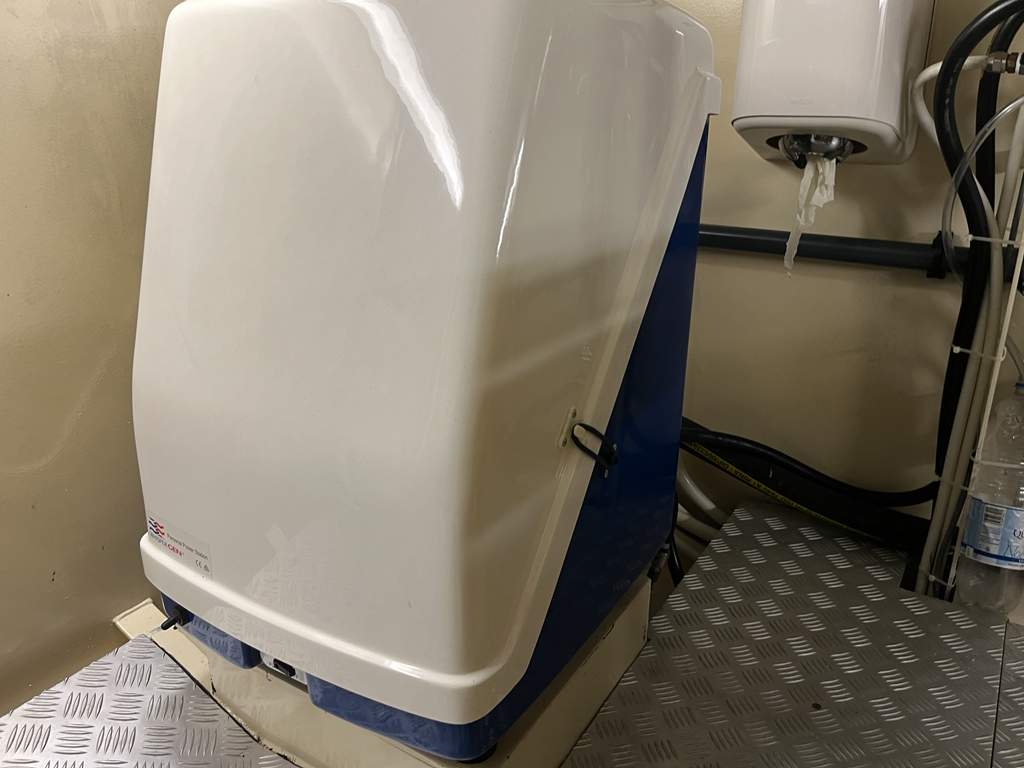 foto: 17 Flevokotter 13.80 AK