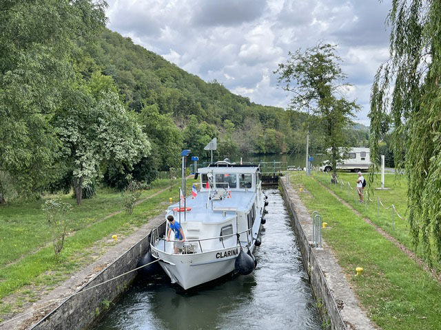 foto: 38 Luxe Varend Woonschip Rijn gecertificeerd