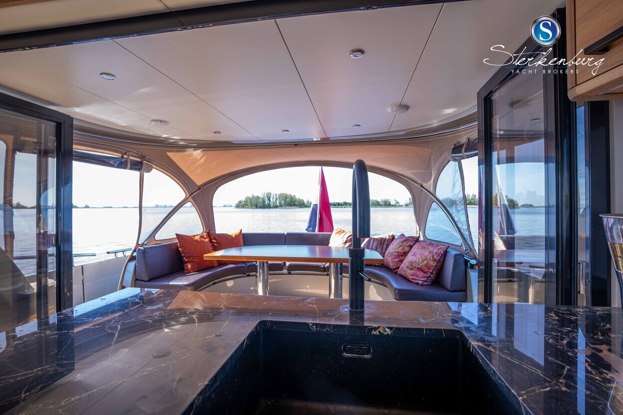 foto: 65 Holterman Commander 54