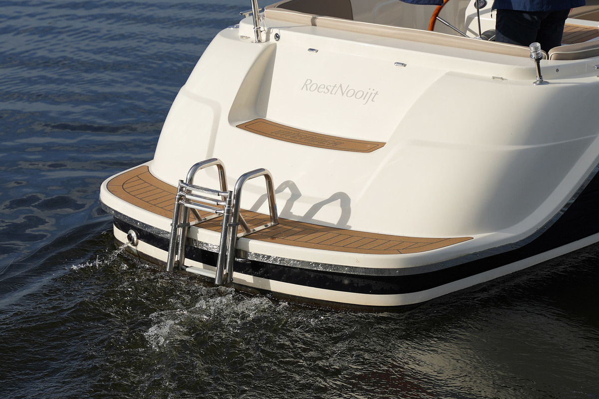 foto: 14 Interboat Intender 640