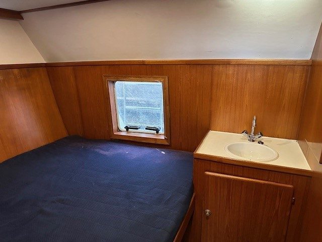 foto: 14 Vri-Jon 37 AK