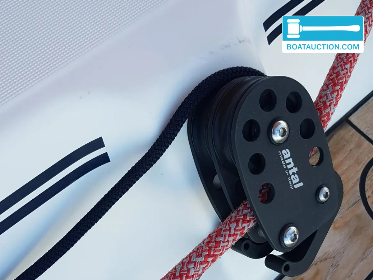 foto: 30 Beneteau Oceanis 473 Clipper