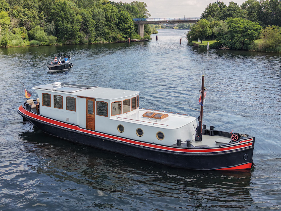 foto: 26 Luxe Motor 16.20 Deckhouse