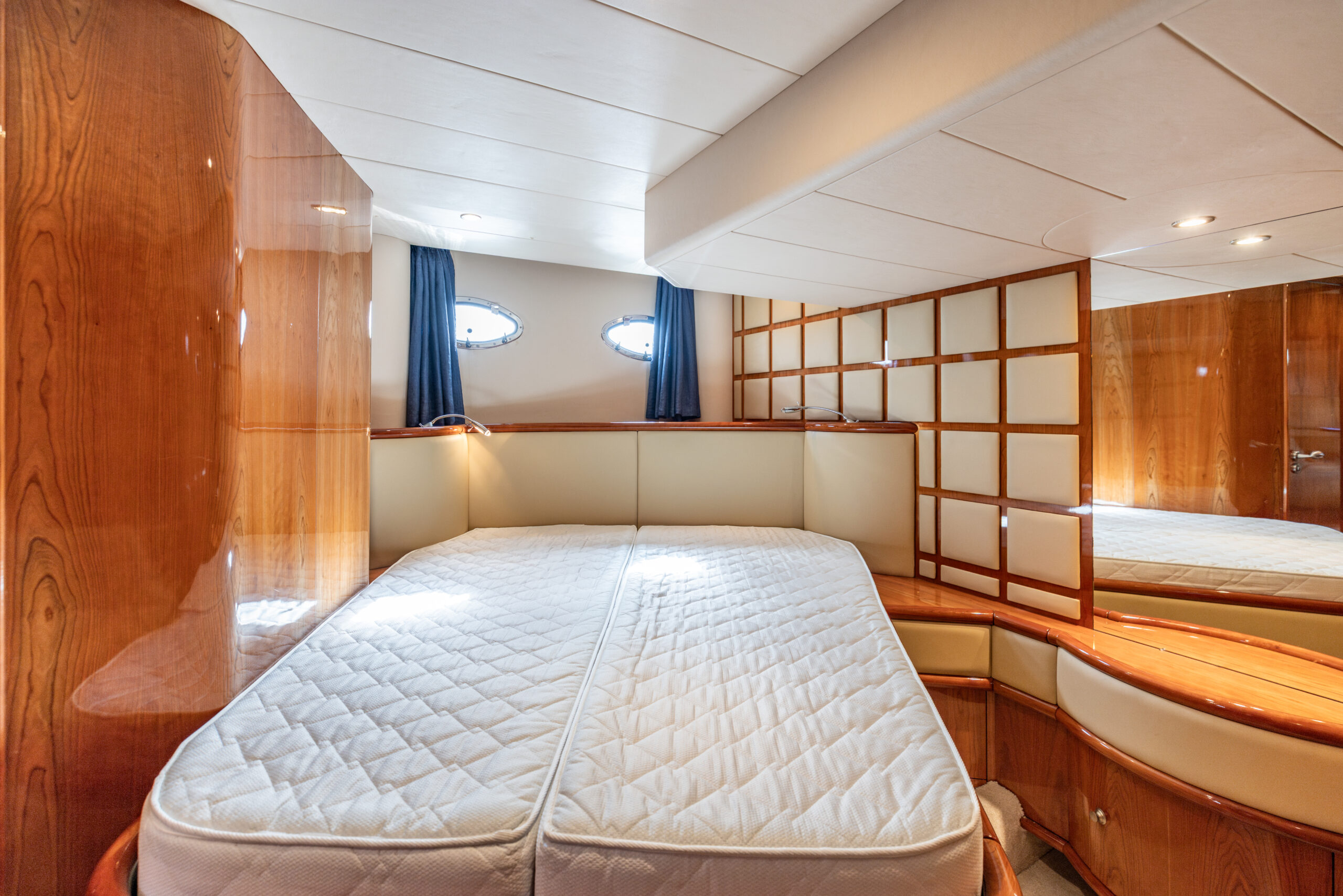 foto: 25 Neptunus 55 Sport #13 PACIFIC