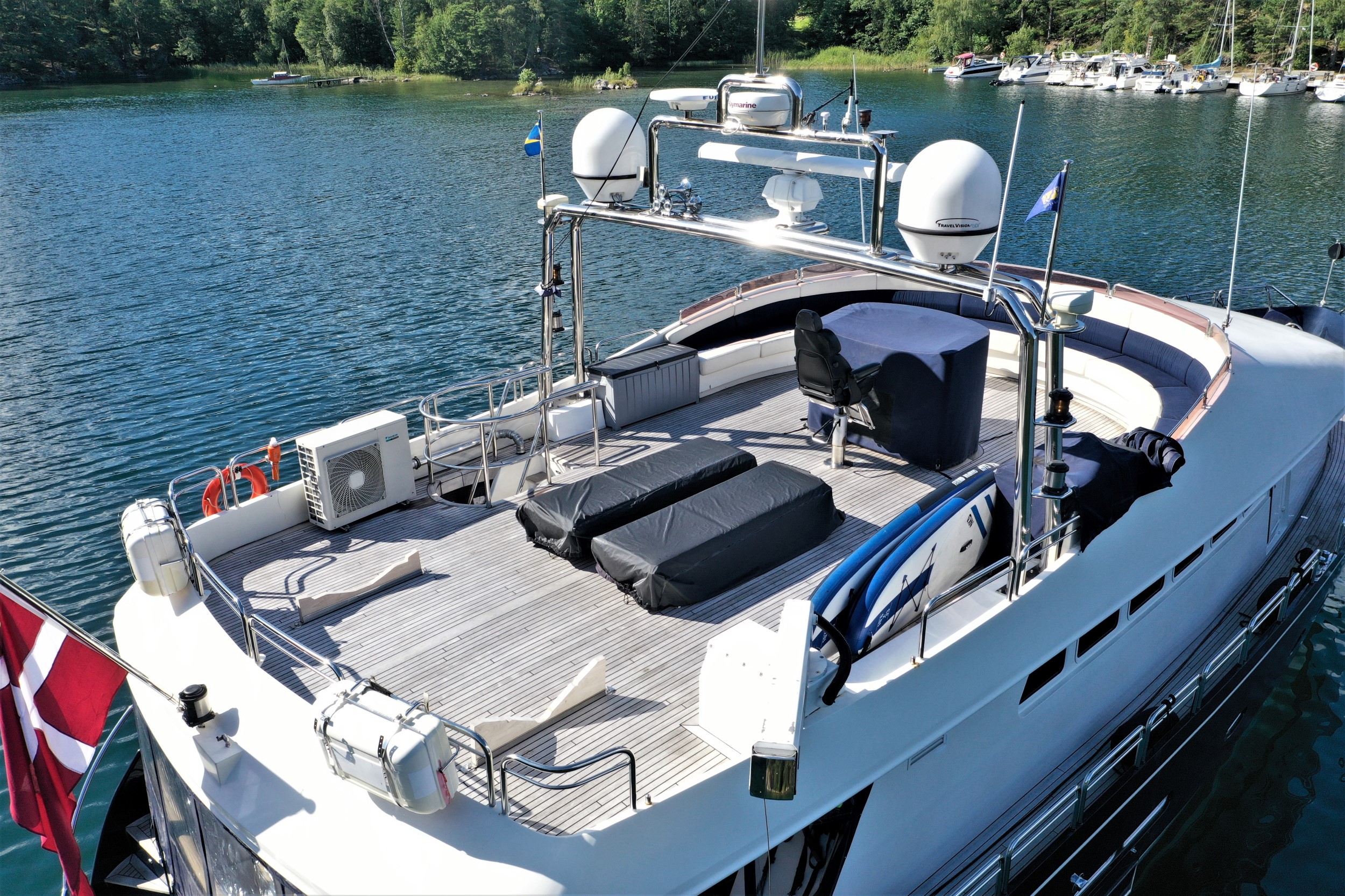 foto: 42 Van Tilborg  Long Range 22M  