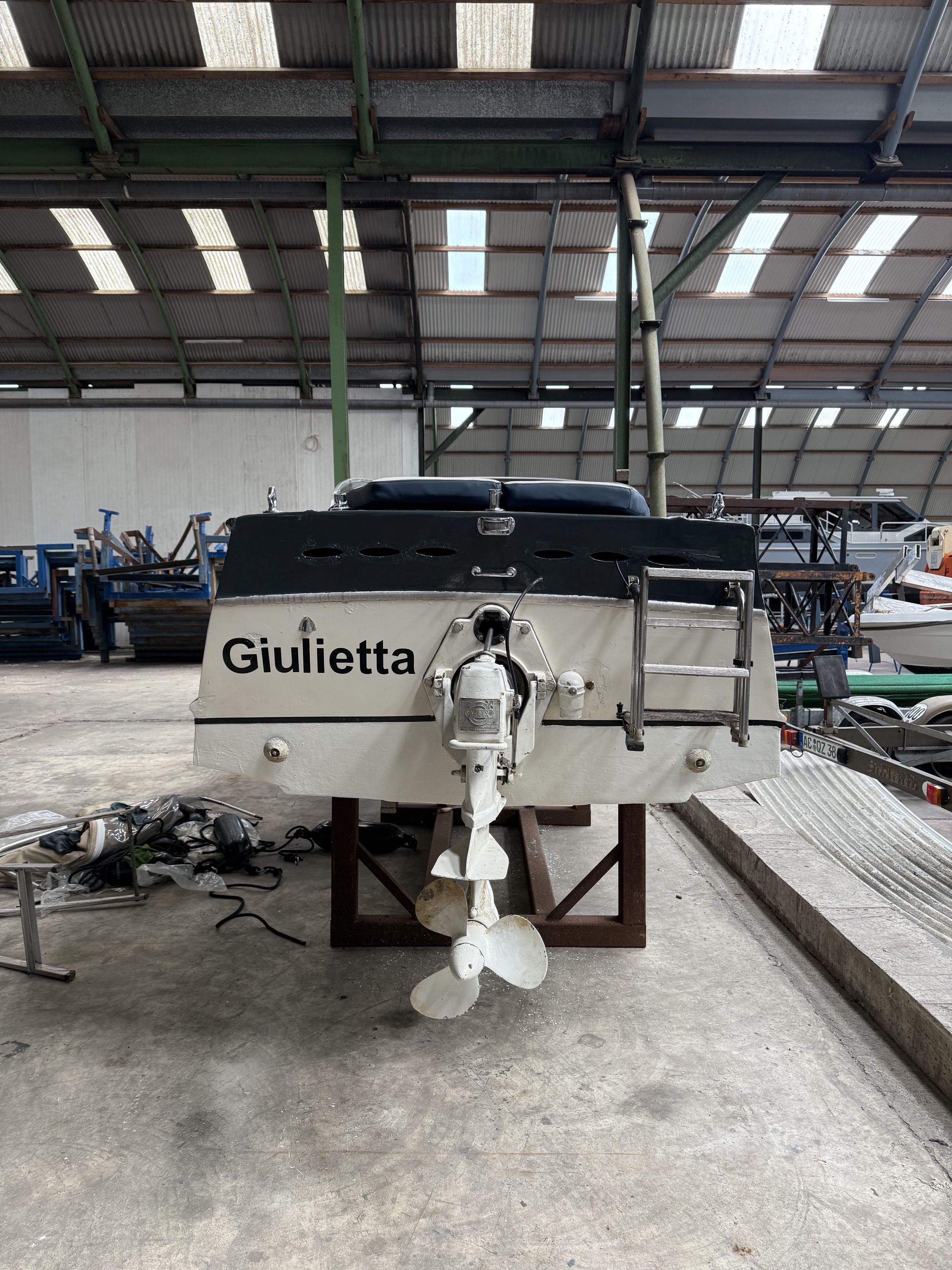 foto: 12 Guggisberg Impala 580