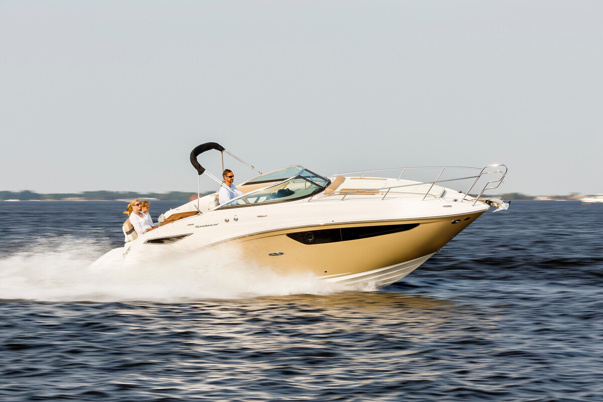 hoofdfoto: 1 Sea Ray Sundancer 265