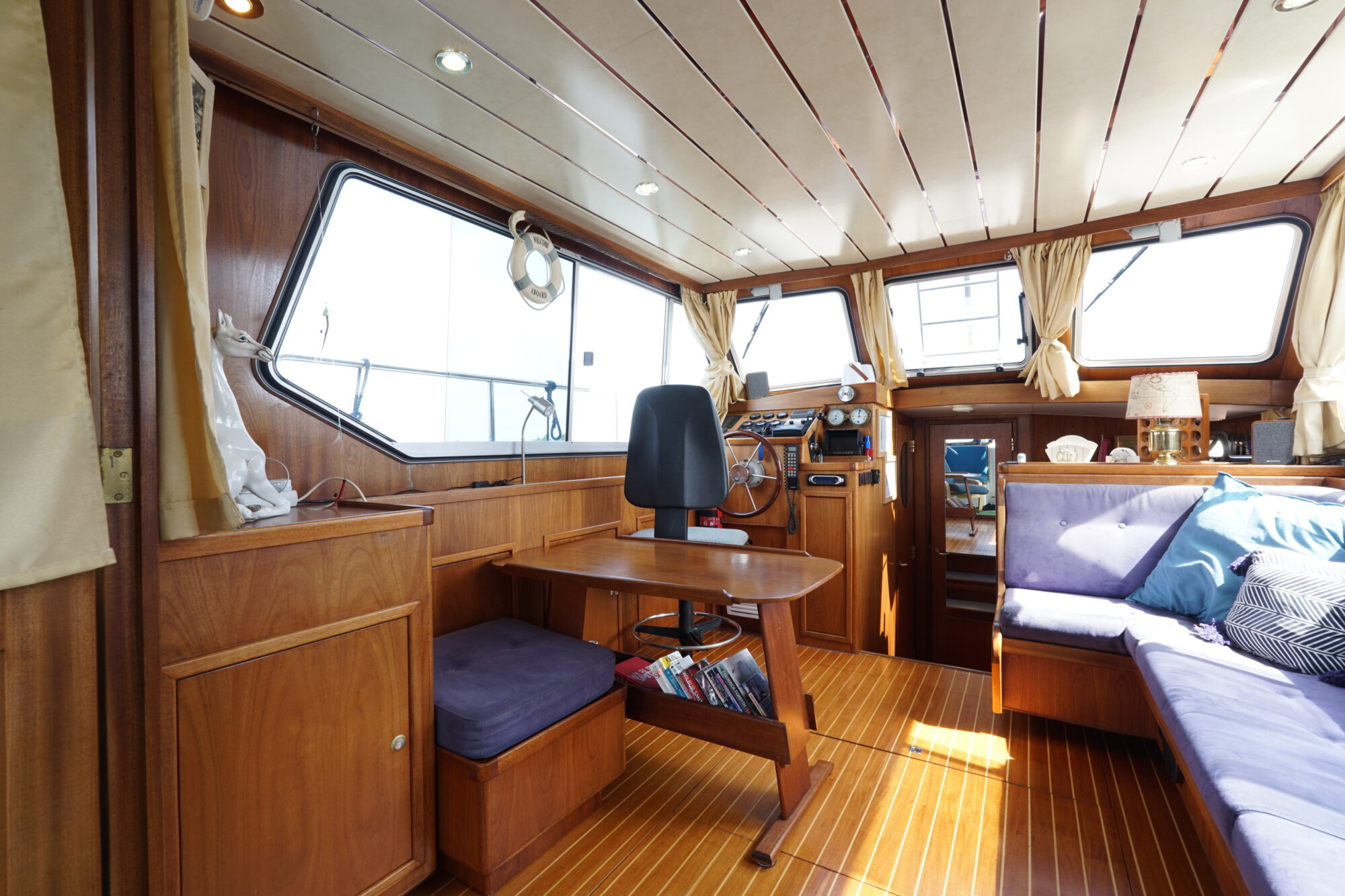 foto: 35 Bach Bach Yacht 10.50 OK