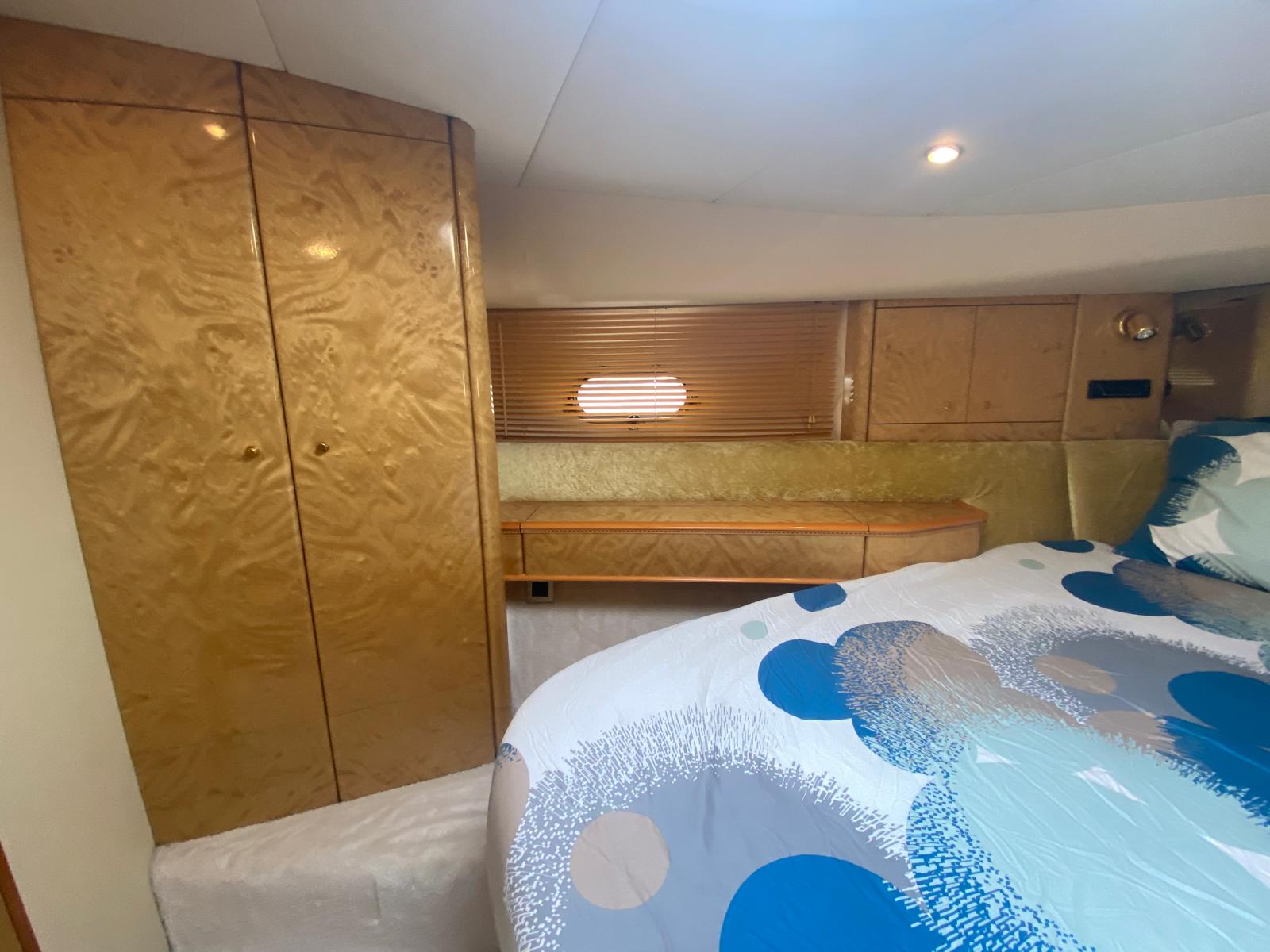 foto: 19 Princess 60 Fly