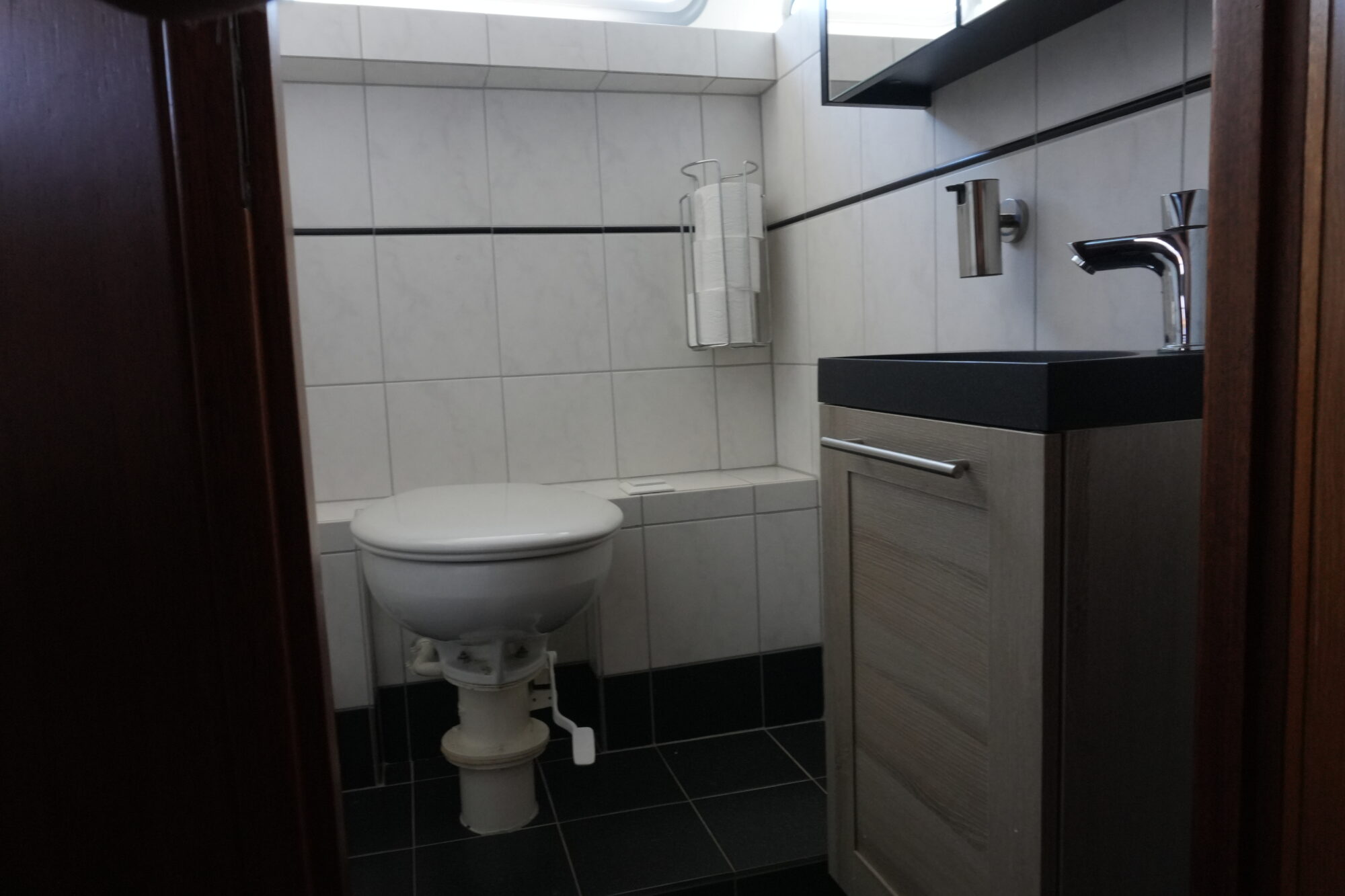 foto: 64 Valkkruiser Valkkruiser 12.50 AK Cabrio