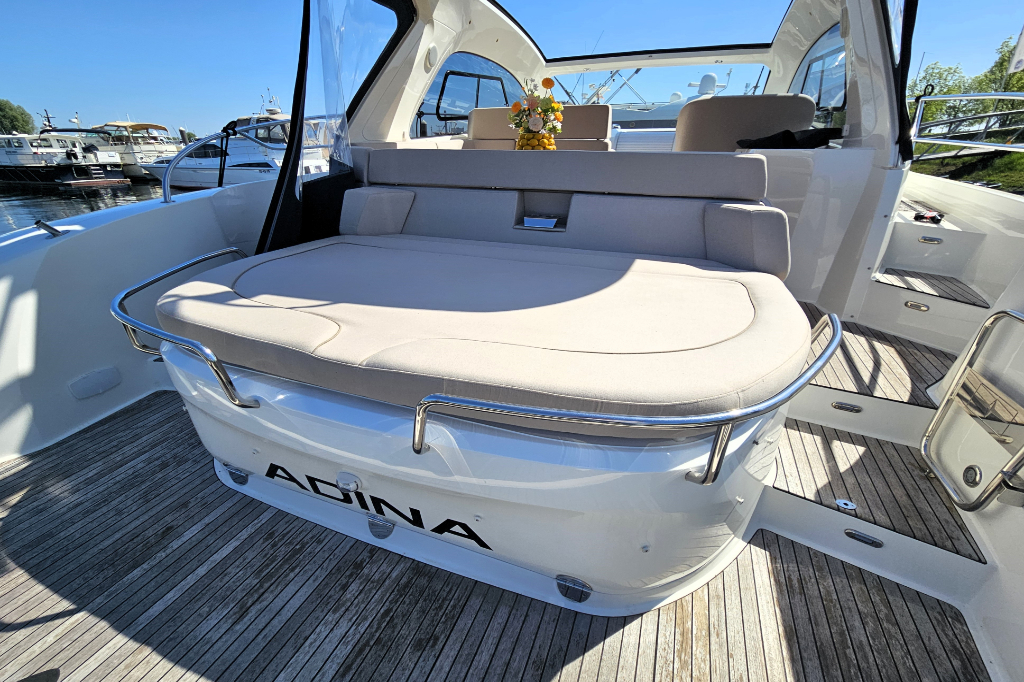 foto: 73 Bavaria 43 HT